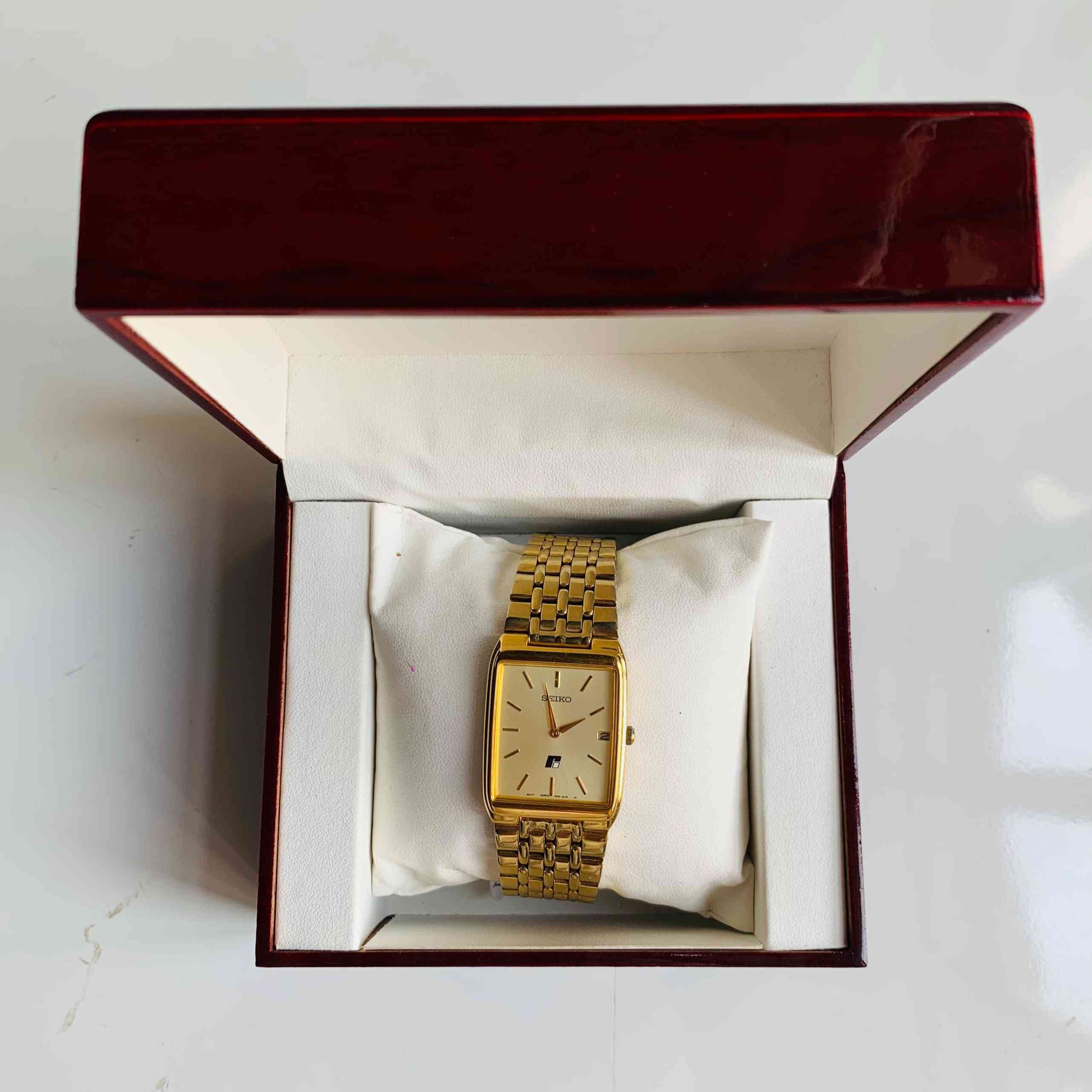 tân đức watch5