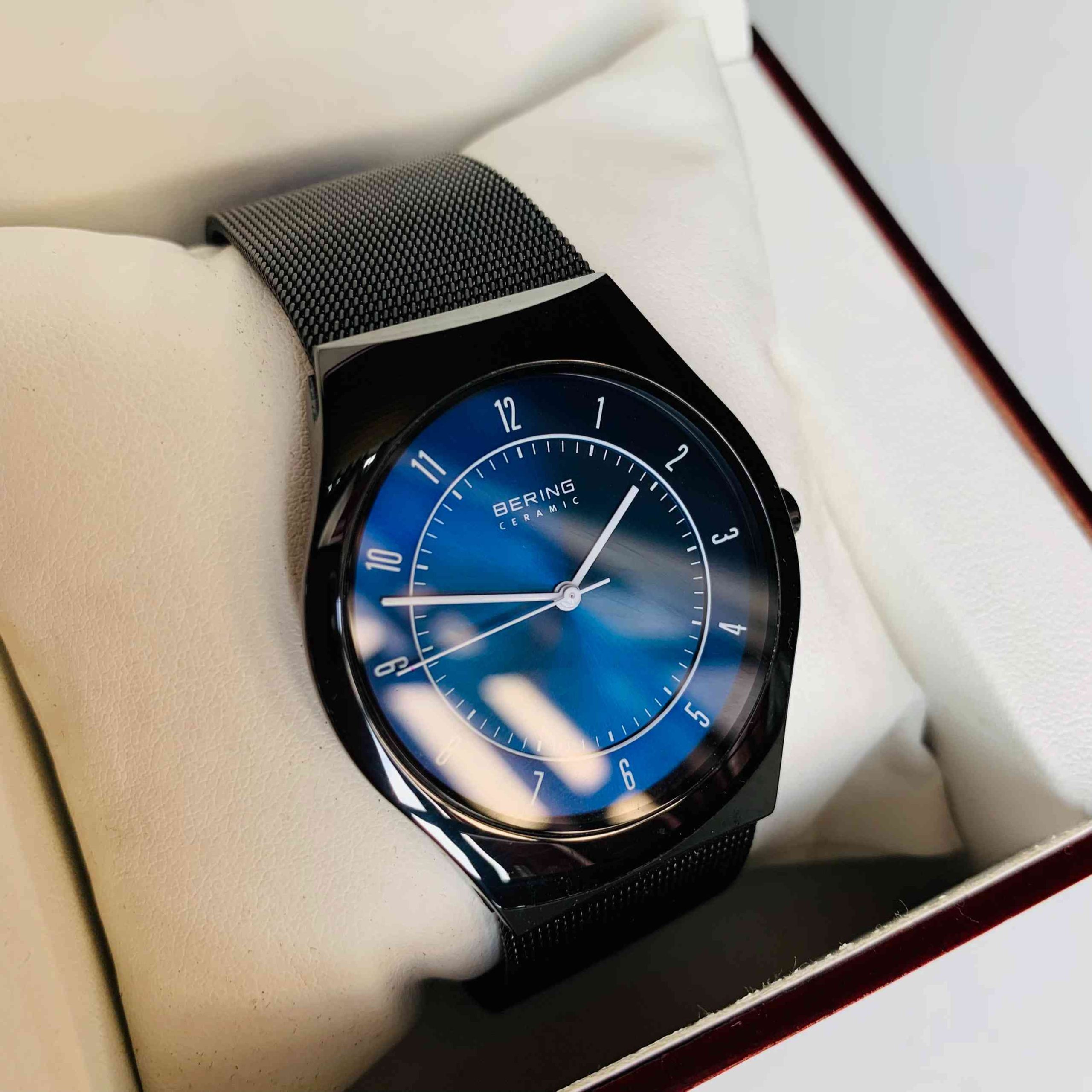 tân đức watch5